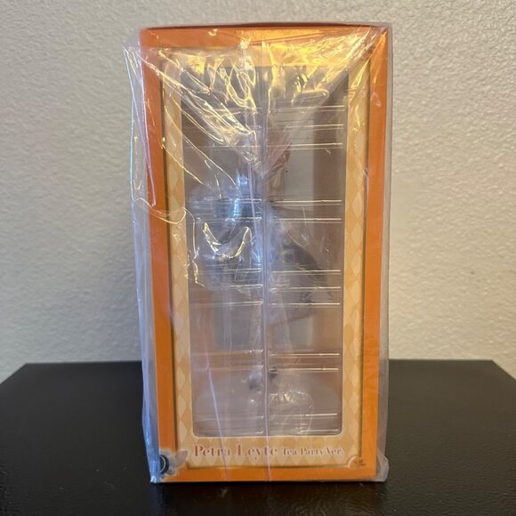 Kadokawa Re:Zero Petra Leyte Anime Figure Tea Party Version 1/7 Scale Sealed NEW - Picture 6 of 9